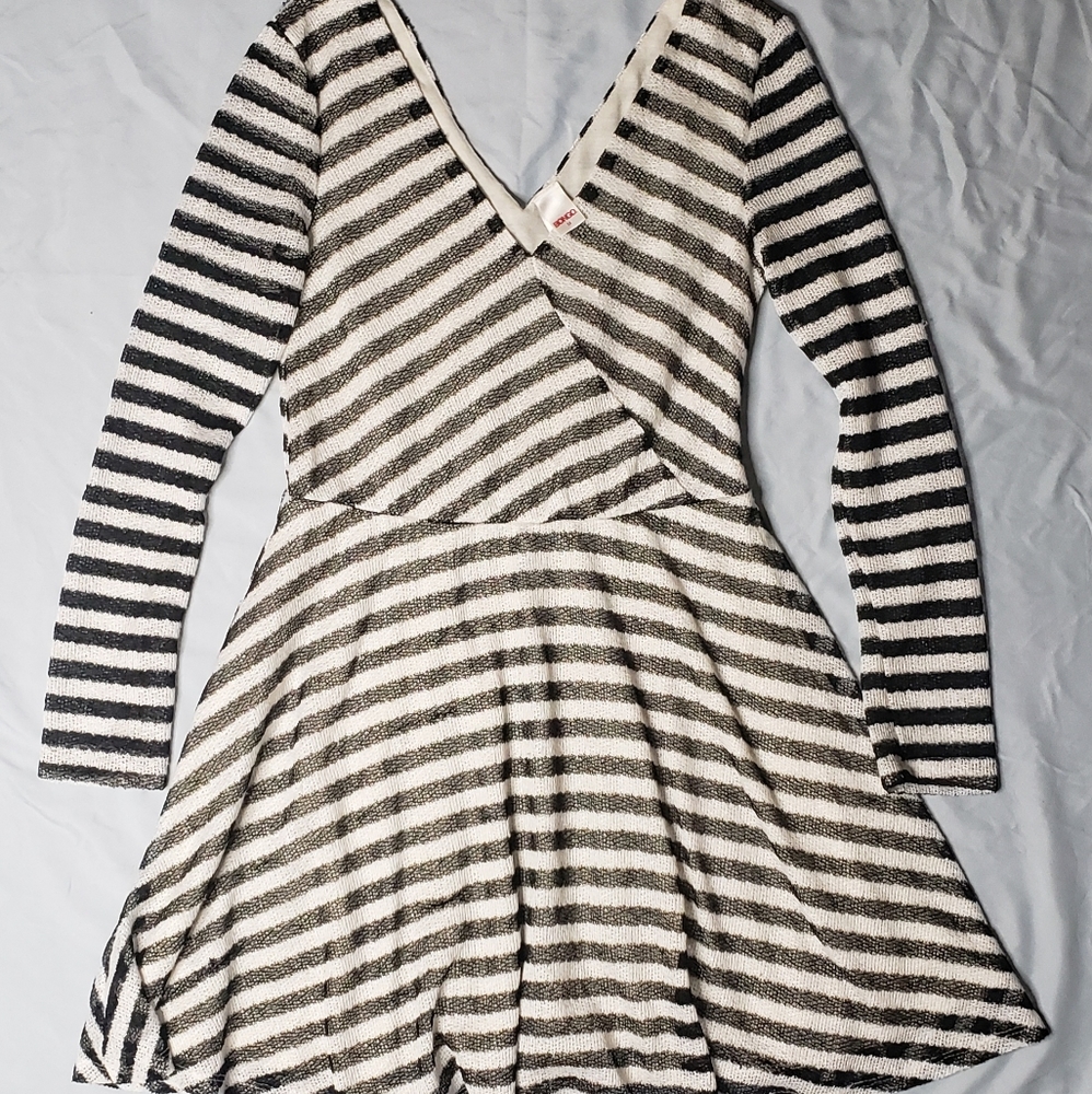 Long sleeve dress